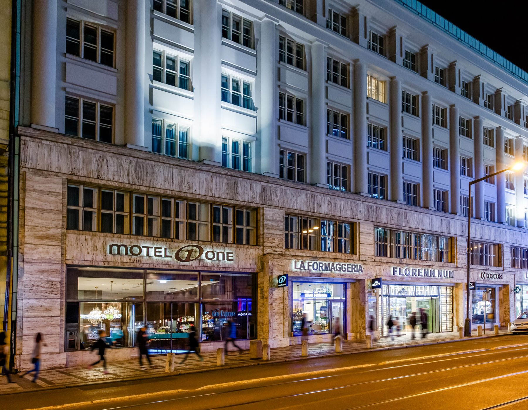 Motel One Prague-Florentinum